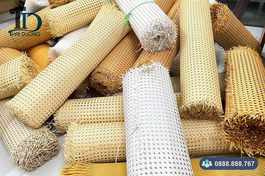 Mây mắt cáo nhựa
