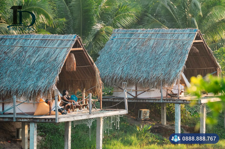 Lá dừa nước lợp nhà