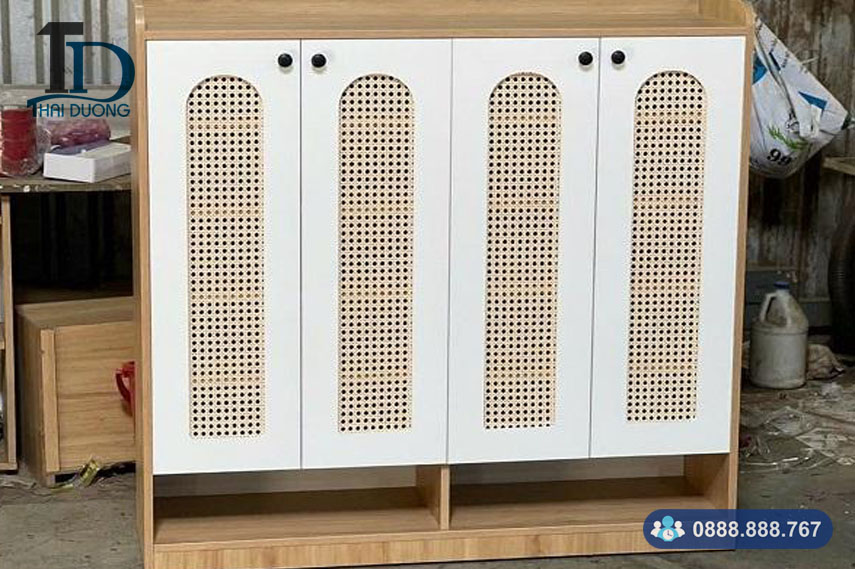 Tủ giày cánh mây mắt cáo
